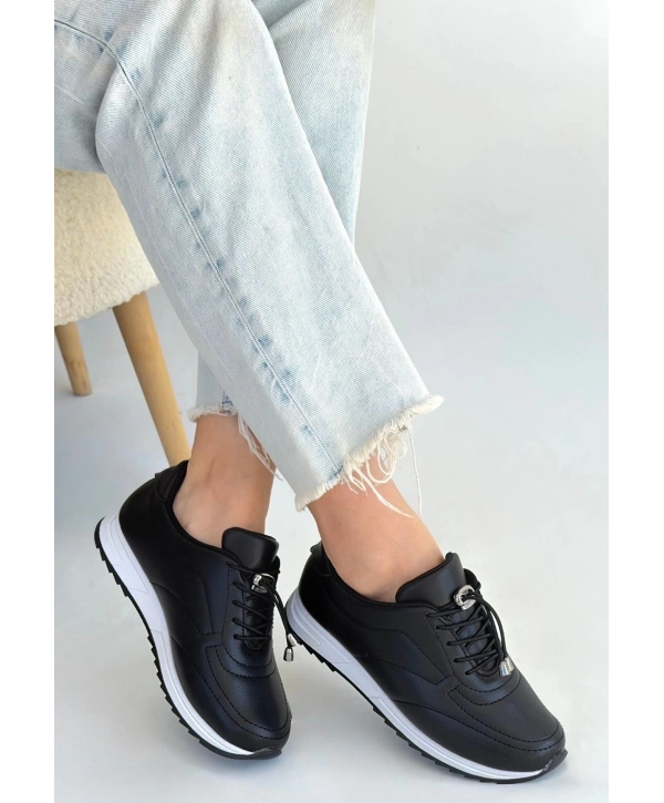 Finna Siyah Cilt Bağcıklı Spor Ayakkabı