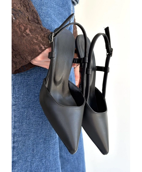 Hoost Siyah Cilt Topuklu Ayakkabı