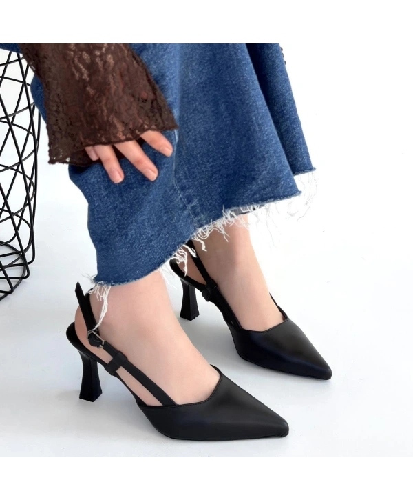 Hoost Siyah Cilt Topuklu Ayakkabı