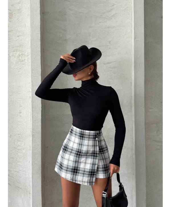 İki düğmeli şort ch kumaş etek ekoseli siyahbeyaz h26414