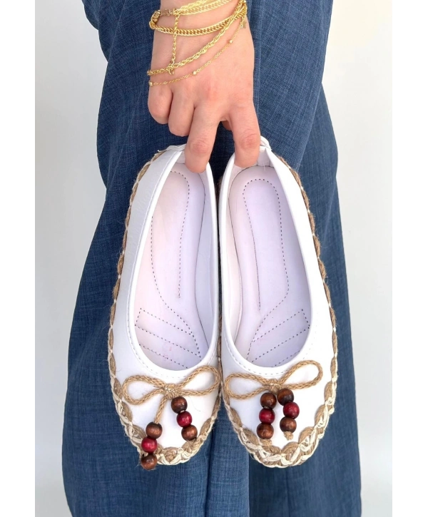 Ilwe Beyaz Cilt Babet Ayakkabı