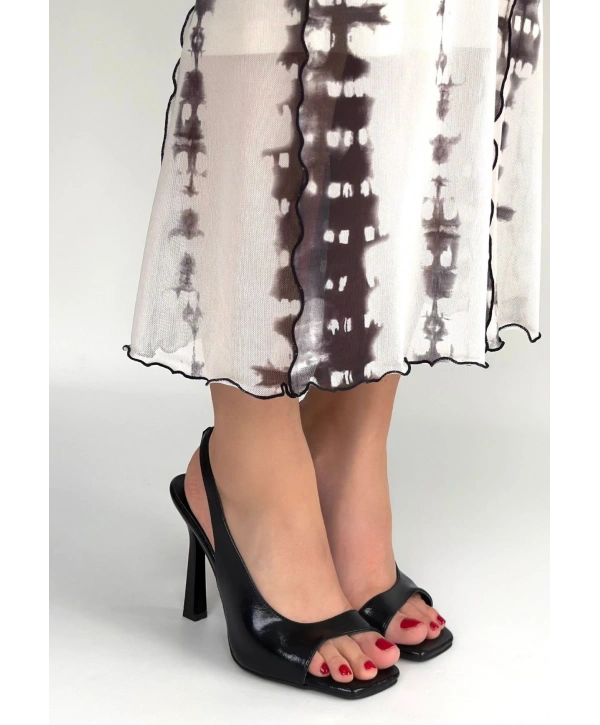 Janta Siyah Cilt Topuklu Ayakkabı