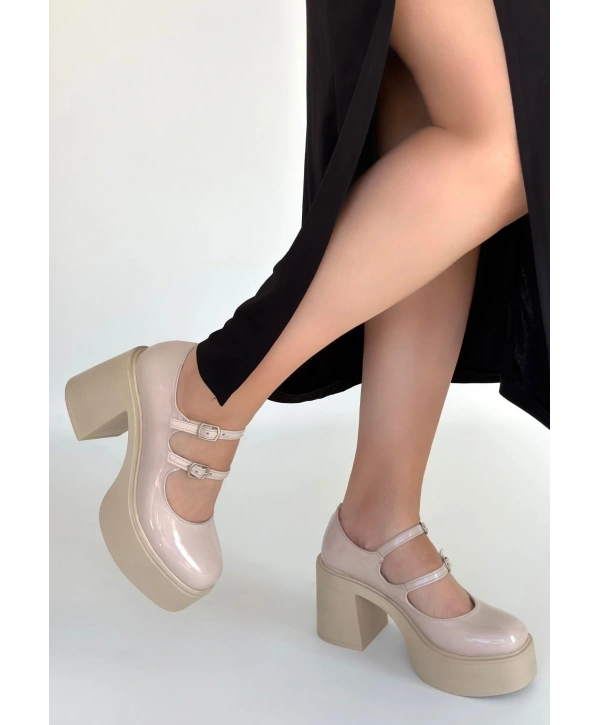 Jarlo Bej Rugan Dolgu Topuk Ayakkabı