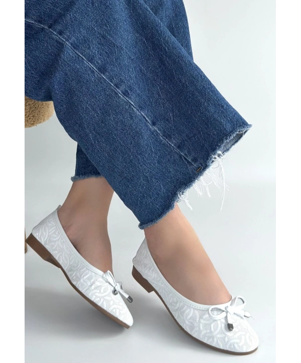 Jnues Beyaz Deri Babet Ayakkabı