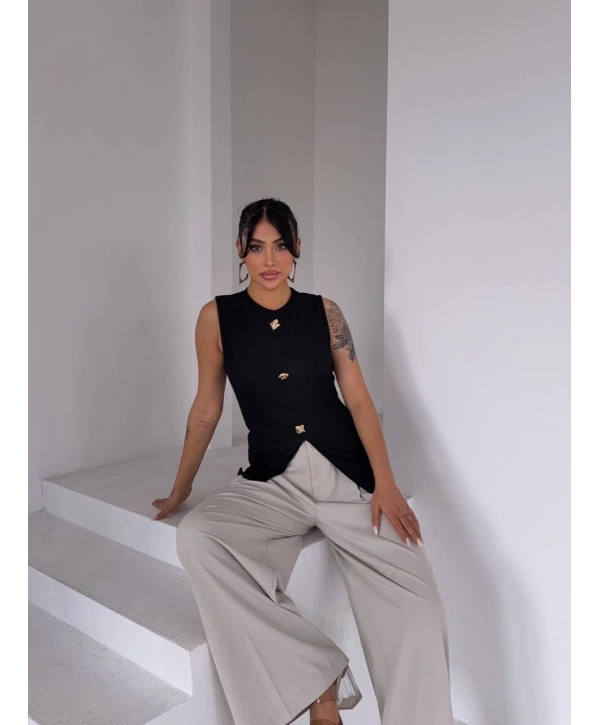 Kadın siyah bisiklet yaka gold düğmeli ottoman bluz s2310