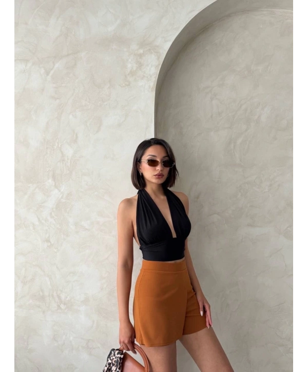 Kapaklı şort etek camel s208