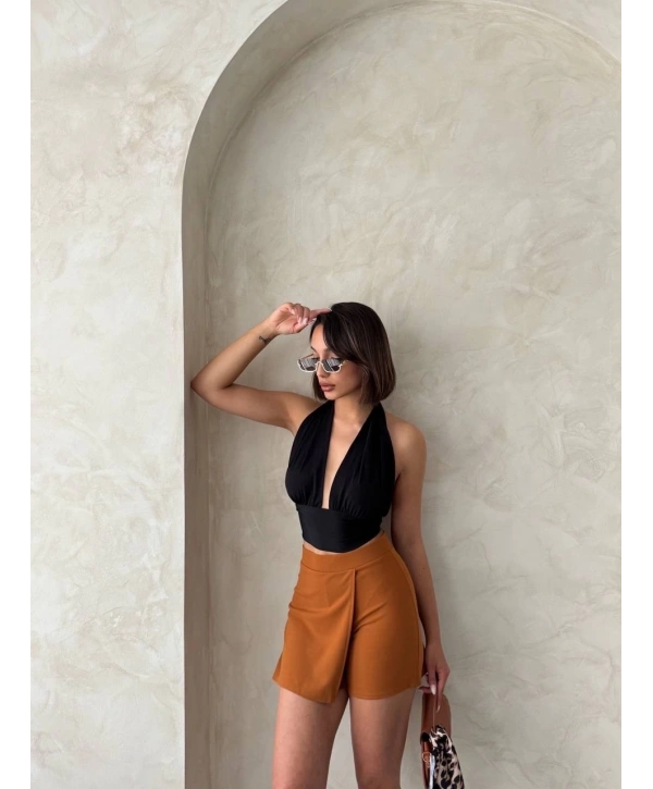 Kapaklı şort etek camel s208