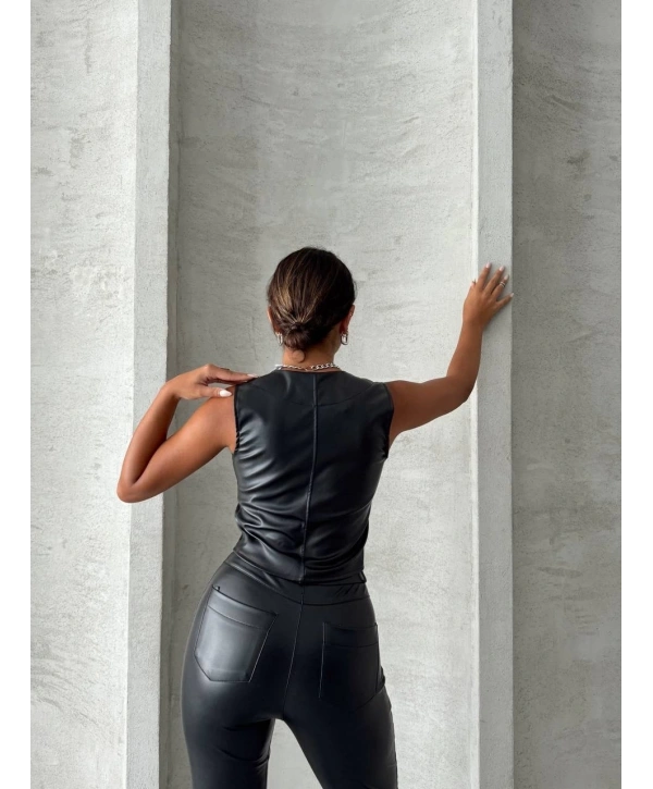 Kaplama düğmeli deri yelek siyah s24398