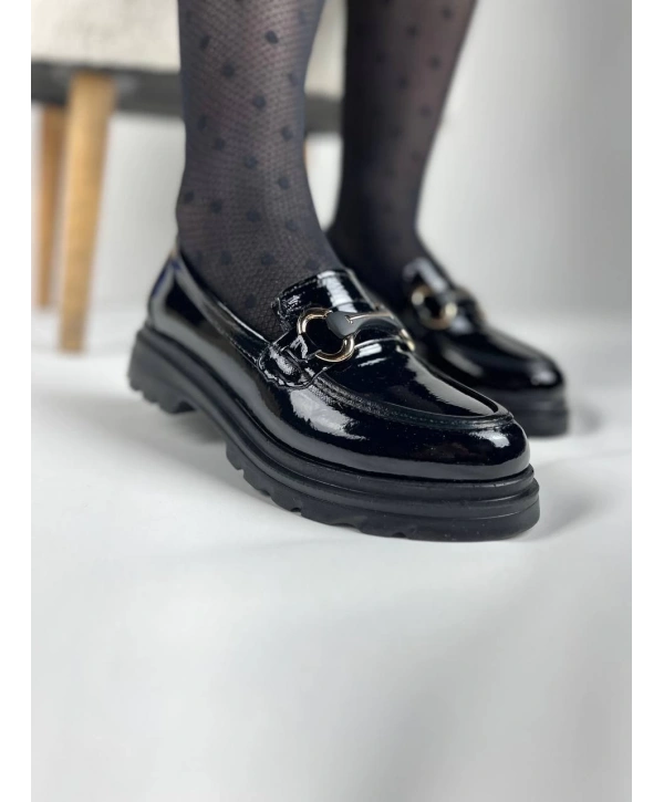 KB-ZN101 Kuback Kömür Rugan Günlük Kadın Babet