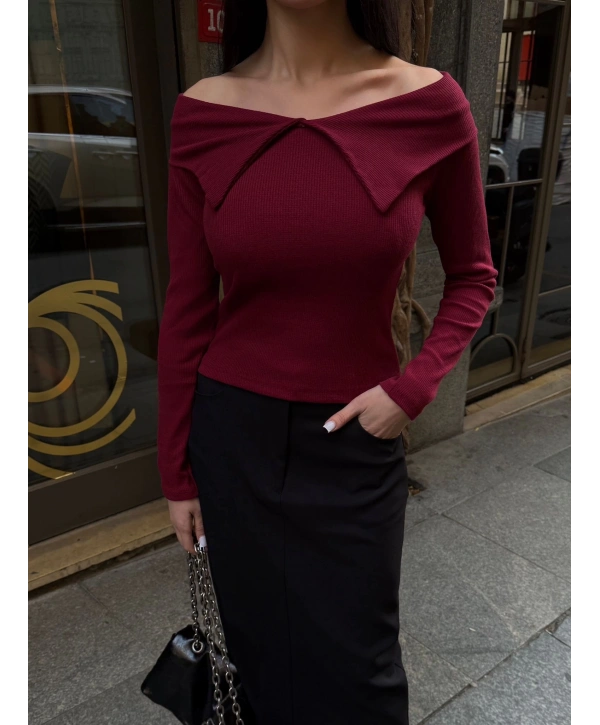 Kelebek yaka uzun kol bluz bordo