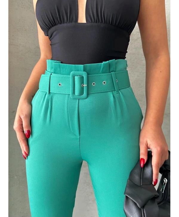 Kemerli havuç pantolon