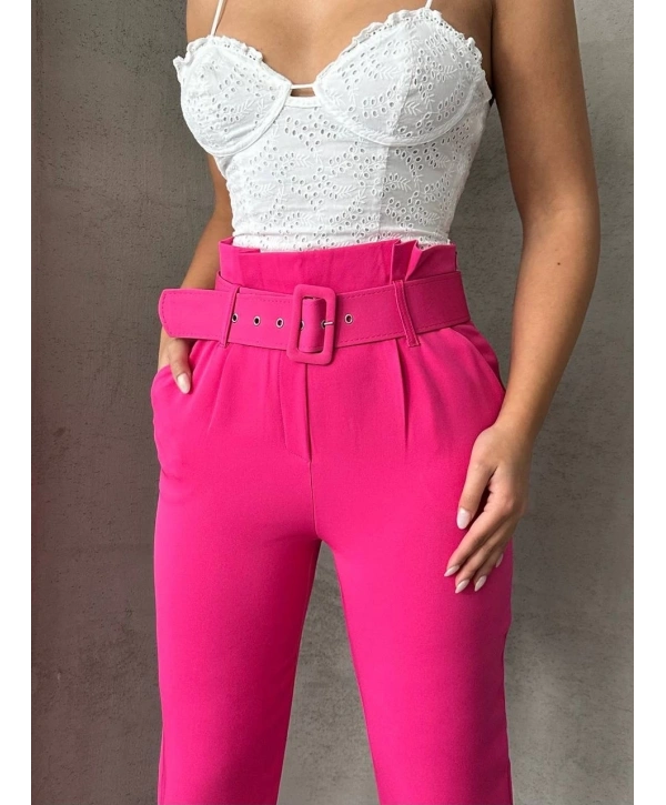 Kemerli havuç pantolon