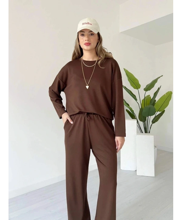 Kollu modal takım kahve