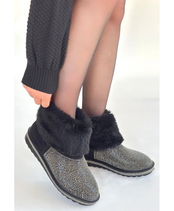 Linka Siyah Süet Gümüş Boncuk İşlemeli Bot