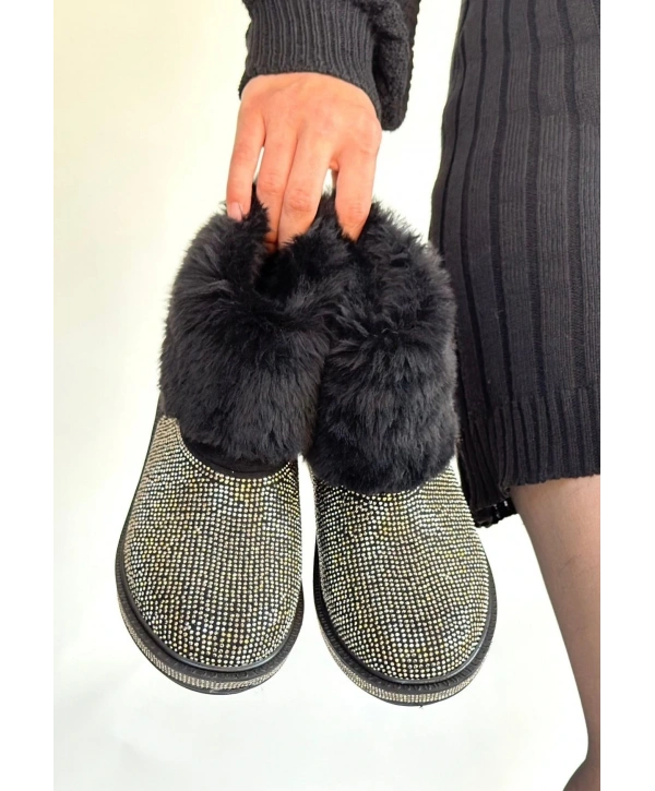 Linka Siyah Süet Gümüş Boncuk İşlemeli Bot