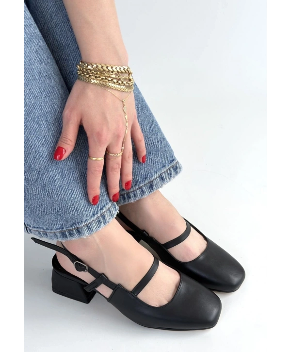 Liva Siyah Cilt Topuklu Ayakkabı