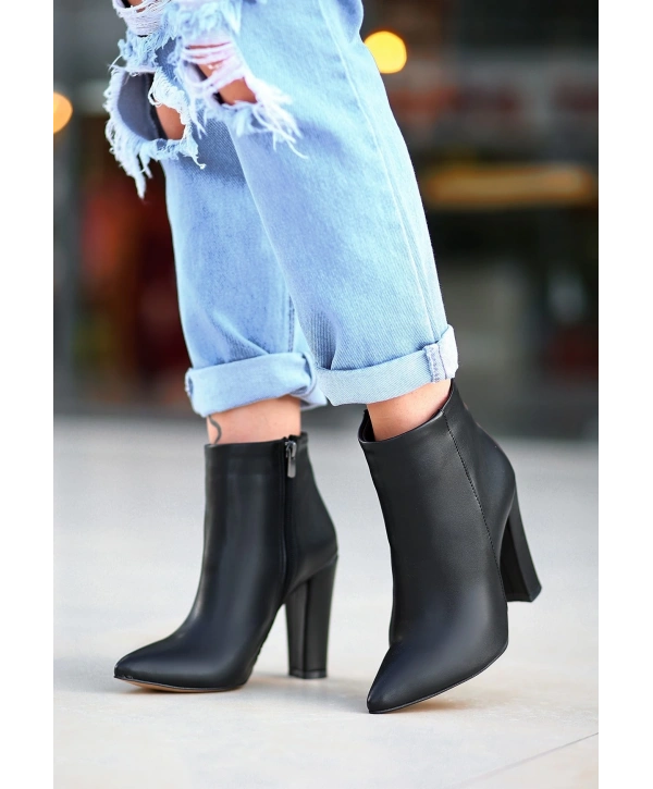 Loora Siyah Cilt Topuklu Bot