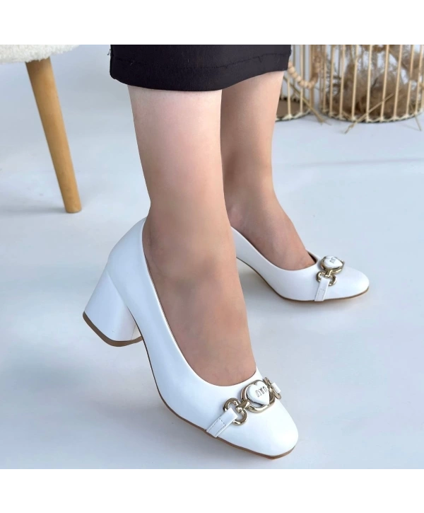 Lucky Beyaz Cilt Topuklu Ayakkabı