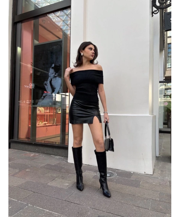 Madonna yaka sıfır kol bluz