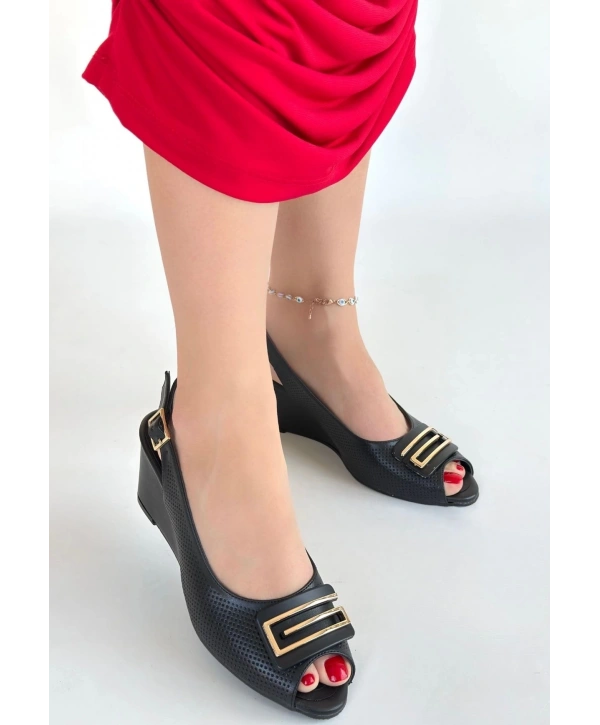 Mamba Siyah Cilt Dolgu Topuk Ayakkabı