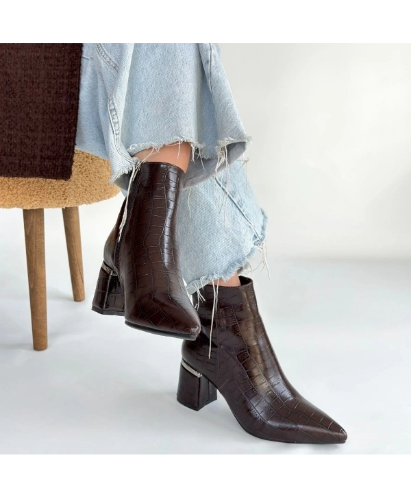 Meça Kahverengi Cilt Topuklu Bot