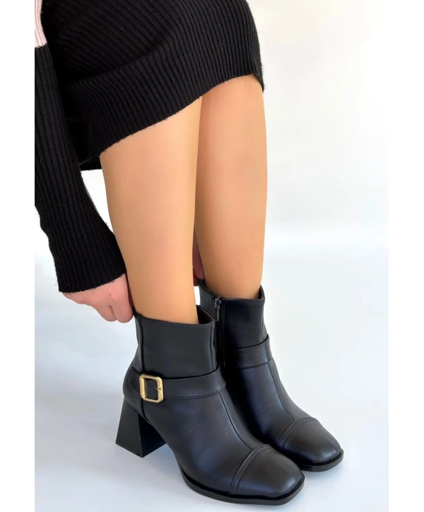 Mejjo Siyah Cilt Topuklu Bot