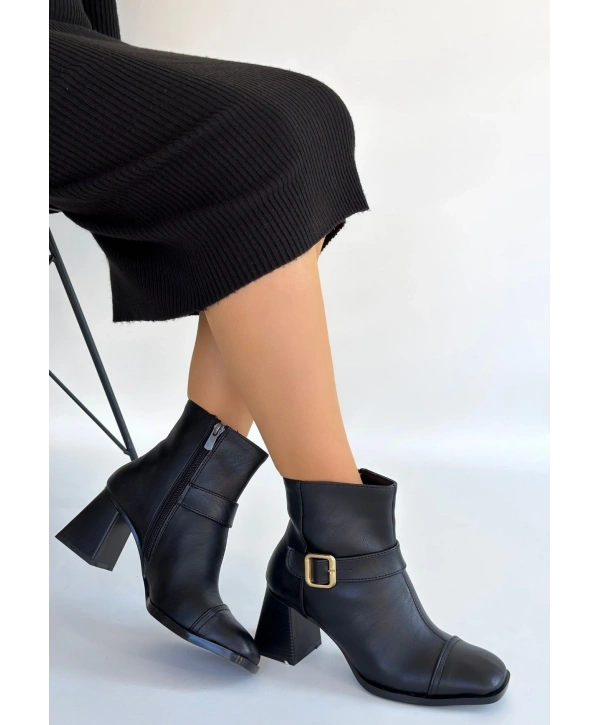 Mejjo Siyah Cilt Topuklu Bot