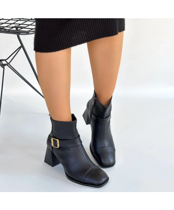 Mejjo Siyah Cilt Topuklu Bot