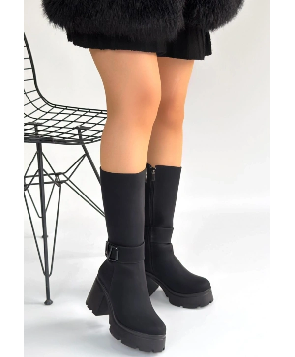 Moki Siyah Nubuk Topuklu Çizme