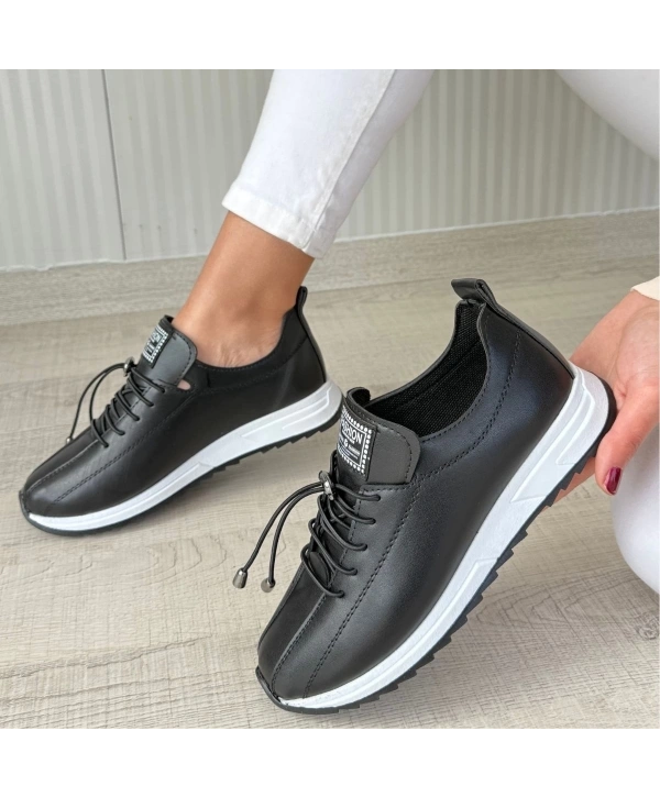 Monya Siyah Cilt Bağcıklı Spor Ayakkabı