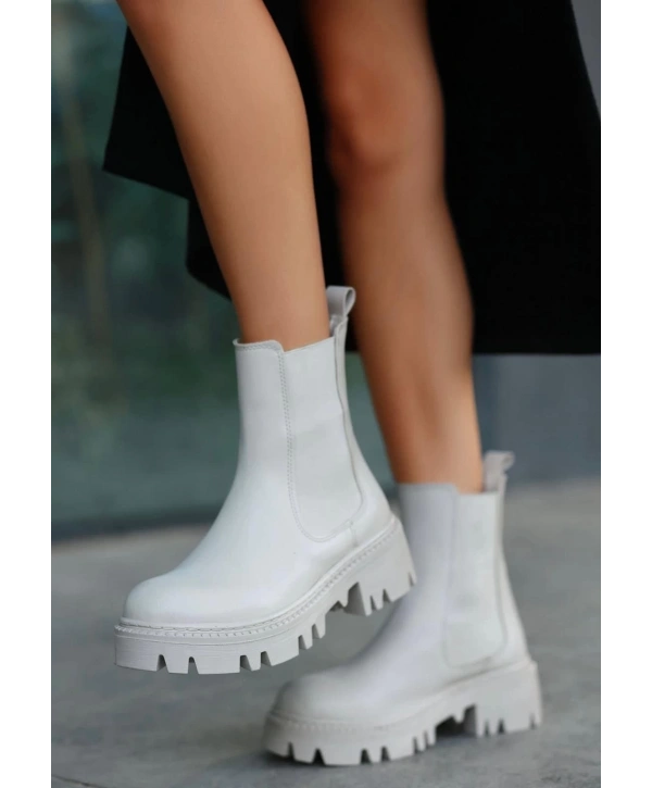 Ninle Bej Cilt Topuklu Bot