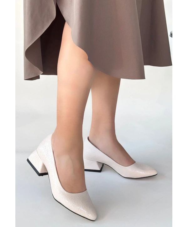 Nitya Bej Baskılı Rugan Topuklu Ayakkabı