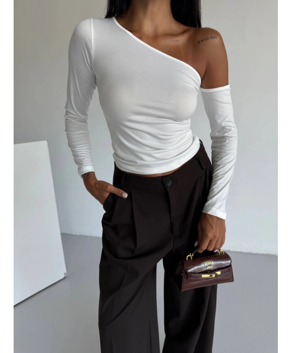 Omuz detaylı kollu bluz beyaz f2336