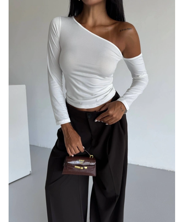 Omuz detaylı kollu bluz beyaz f2336