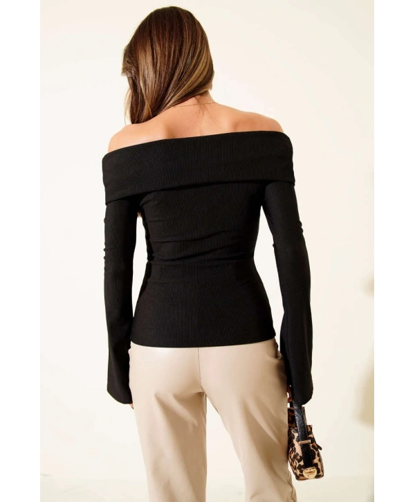 Omzu Açık Fermuarlı Bluz siyah T4330