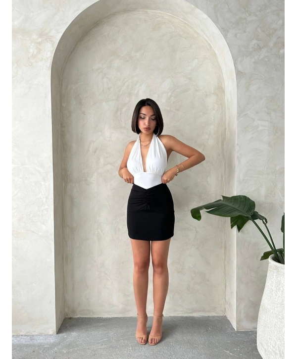 Önü büzgülü etek siyah s24222