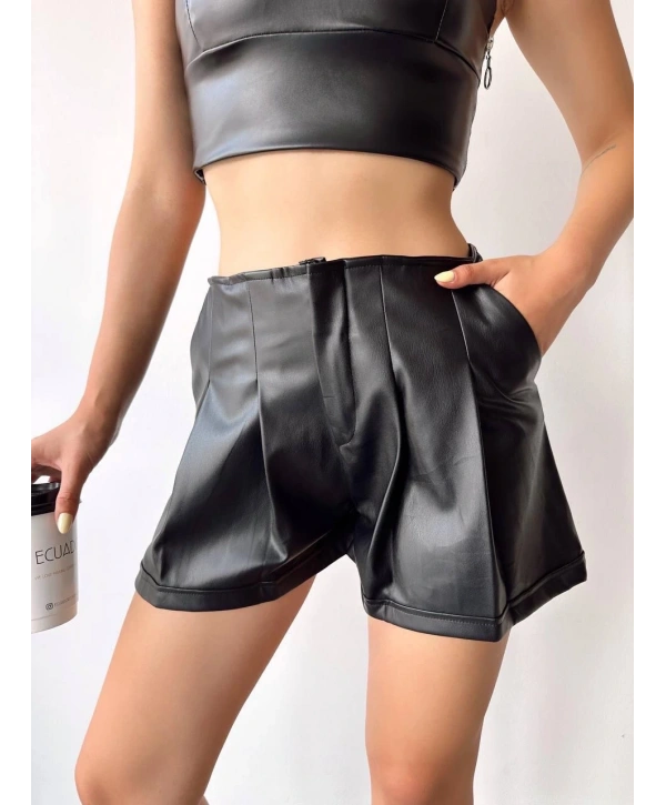 Pileli deri şort siyah h240053