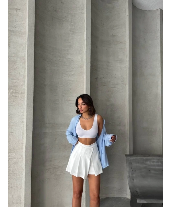 Piliseli düğmeli şort etek beyaz s25813