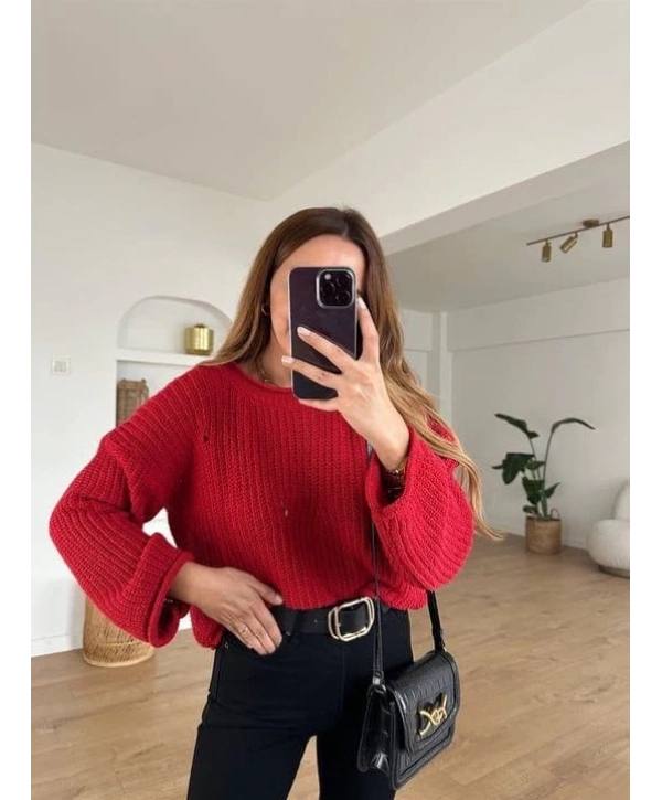 Salaş delik detaylı kazak kırmızı