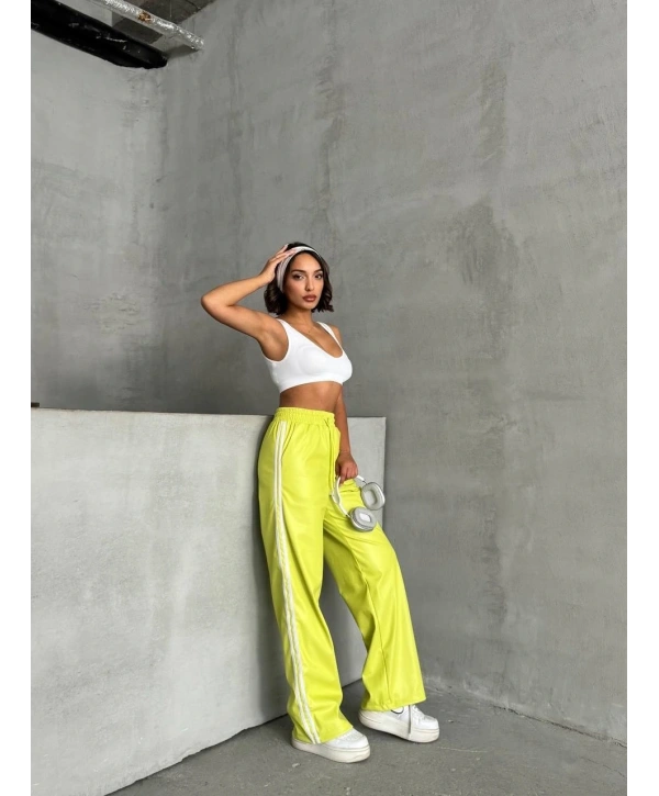 Şeritli deri pantolon yeşil h26430