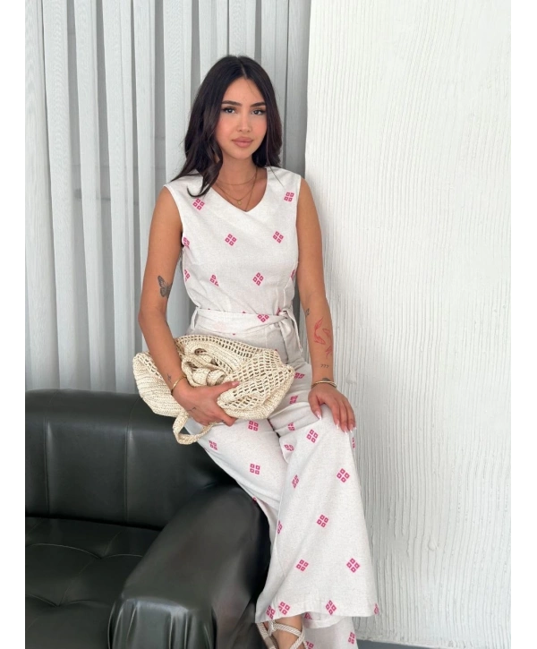 Sırt dekolteli keten beyaz tulum S1036