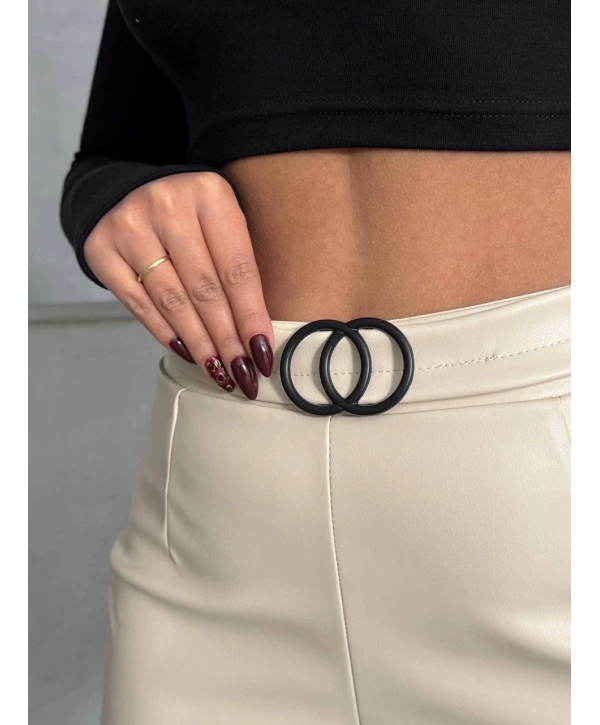 Tokalı deri şort h24444