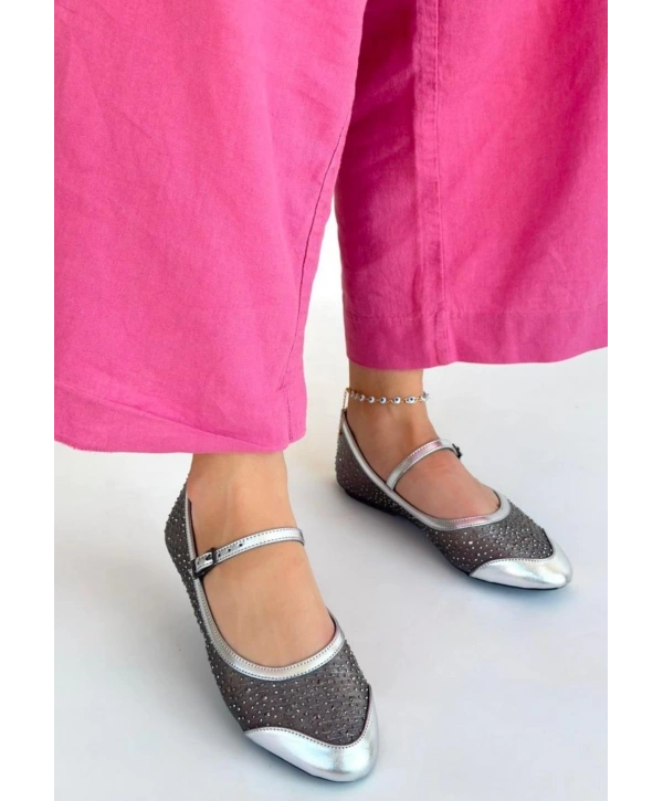 Toyan Gümüş Cilt Babet Ayakkabı