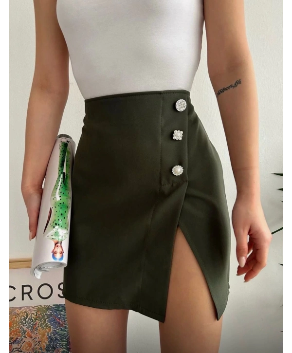 Üç taşlı mini etek