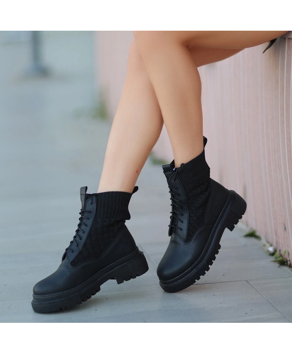 Utag Siyah Cilt Bağcıklı Bot