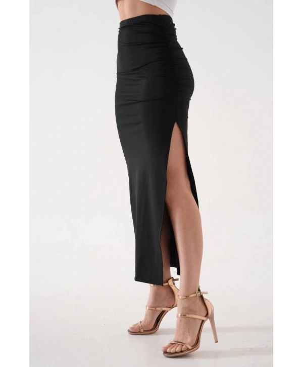 Uzun yırtmaçlı ince kumaş etek siyah