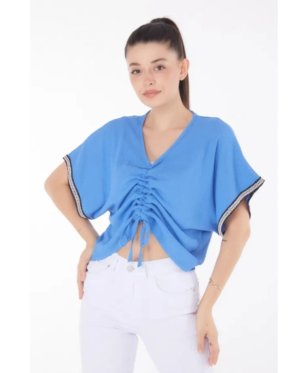 V yaka büzgülü detaylı bluz