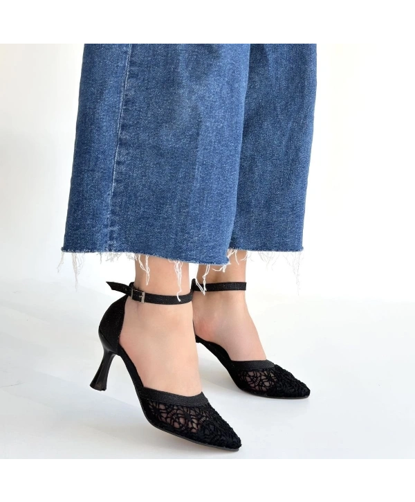 Weja Siyah Cilt Tül Detaylı Simli Topuklu Ayakkabı