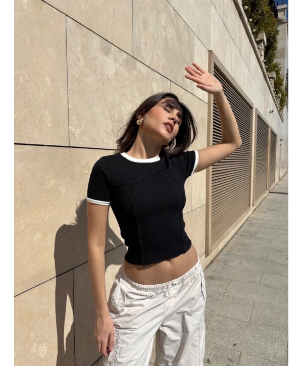 Yaka kol garnili ön parçalı bluz