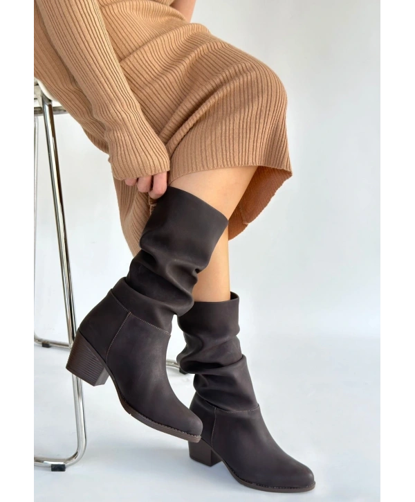 Yior Kahverengi Nubuk Topuklu Bot